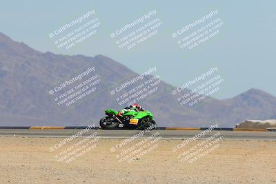 media/Mar-22-2025-CVMA (Sat) [[462c0ffedb]]/Race 12-Supersport Middleweight/